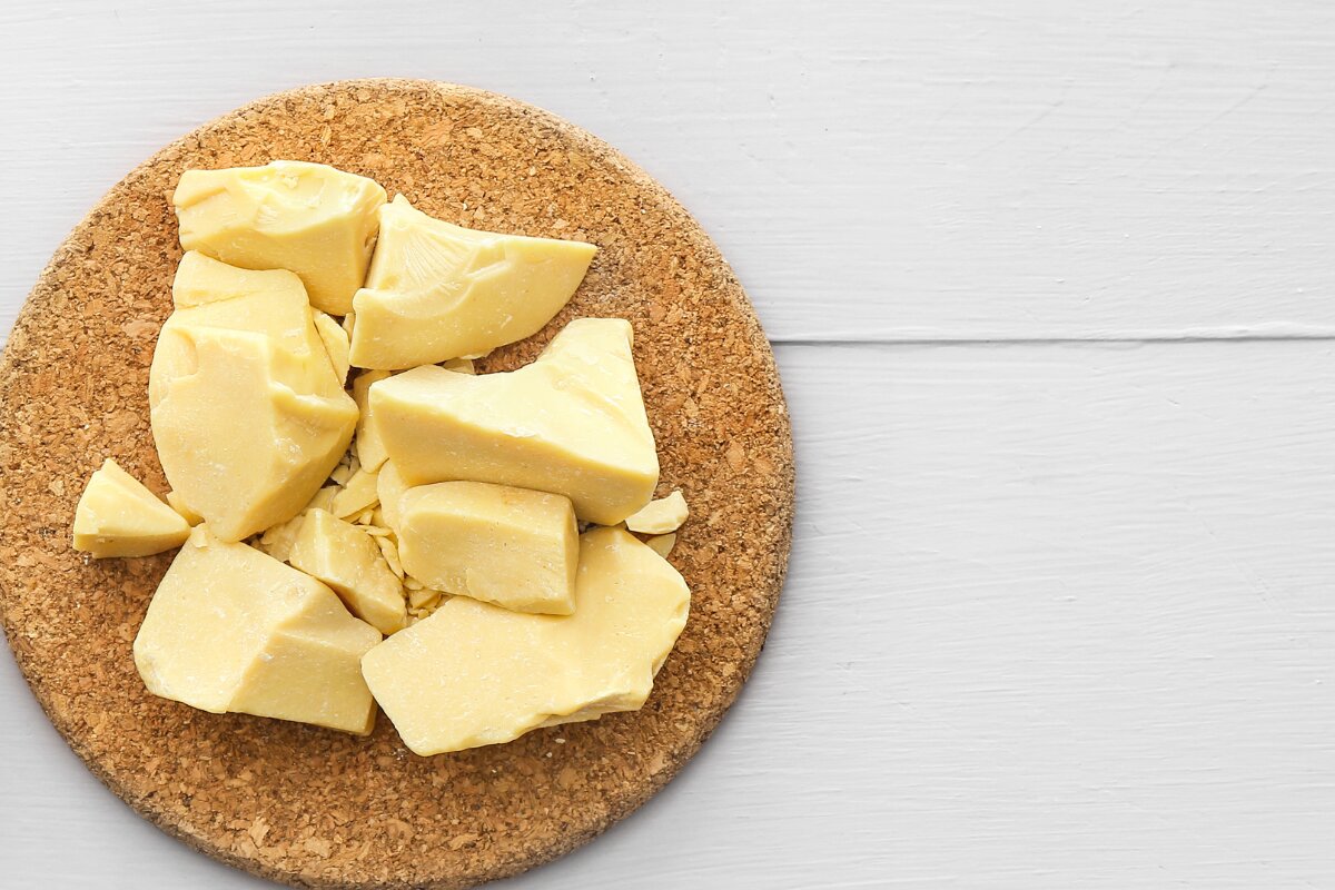 زيت بديل زبدة الكاكاو للحلويات