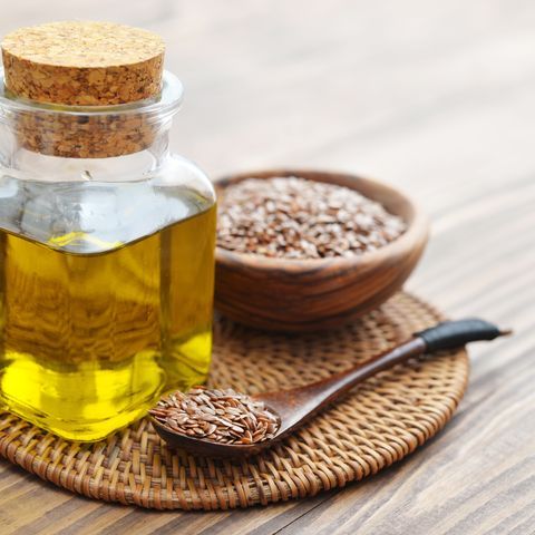 توريد زيت الكتان الغذائي النقي