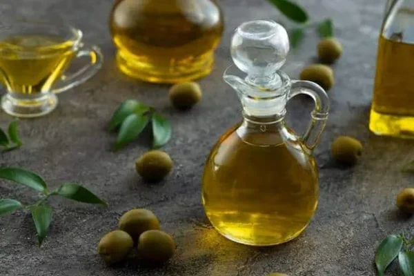 بيع زيت زيتون مكرر بجودة موثوقة للاستهلاك اليومي