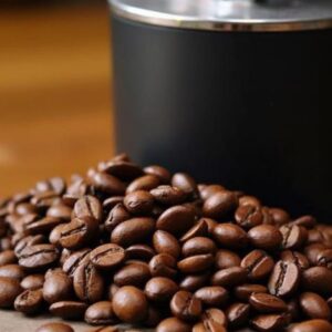 بيع قهوة مثلجة مع الحليب – Iced Latte Coffee