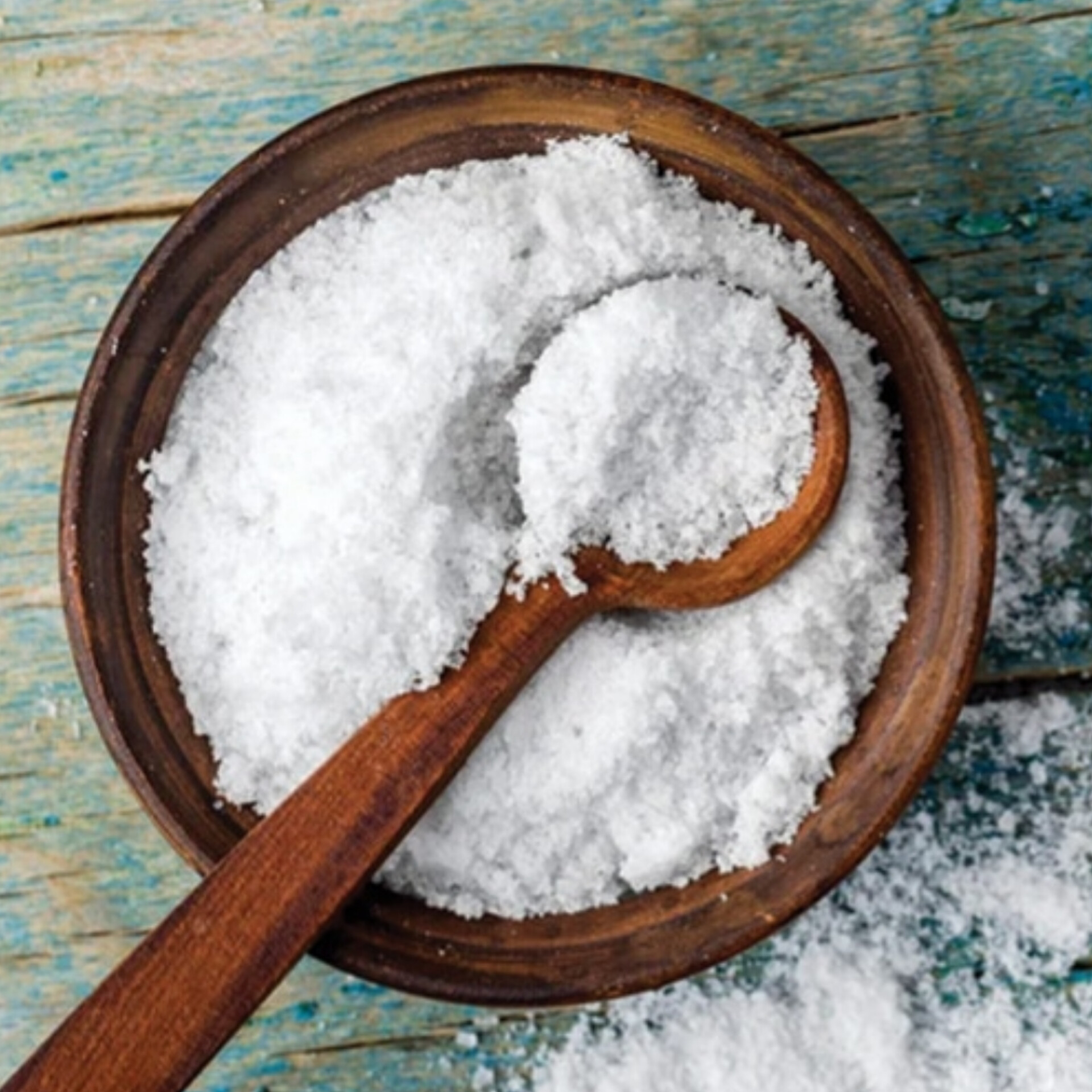 بنزوات الصوديوم (Sodium Benzoate) | مادة حافظة للمشروبات الغازية والعصائر
