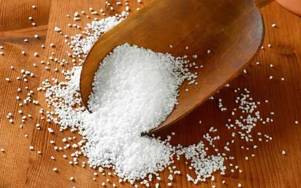 دور الفوسفات في تحسين نسيج الكيك والبسكويت والويفر