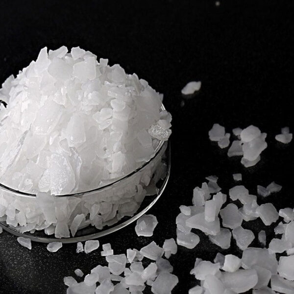 هيدروكسيد الصوديوم 25-50٪ Sodium Hydroxide 25–50% – توريد محلول قلوي