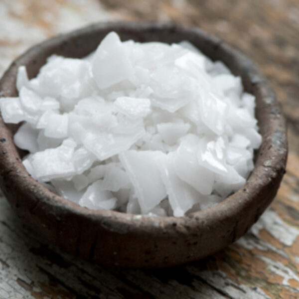 هيدروكسيد الصوديوم 25-50٪ Sodium Hydroxide 25–50% – توريد محلول قلوي