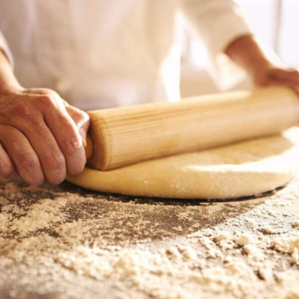 كيف توفر تكاليف استيراد المواد الأولية لصناعة الحلويات من تركيا إلى اليمن؟