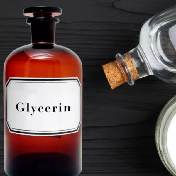 غليسيرين لتوزيع الدهون وتحسين القوام في الحلويات