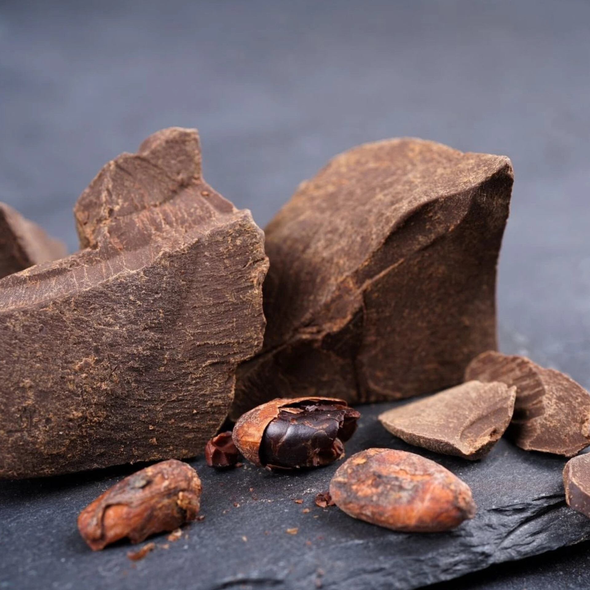 كاكاو محسن اللون والنكهة للبيع في فلسطين