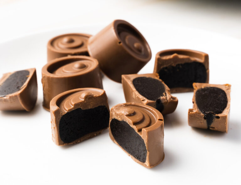 Textural consistency in chocolates