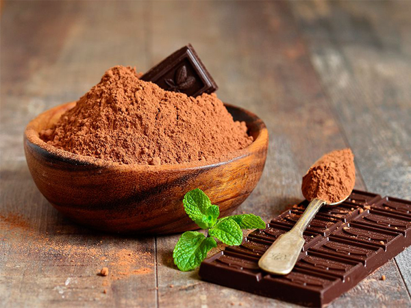 Alkalized cocoa powder applications