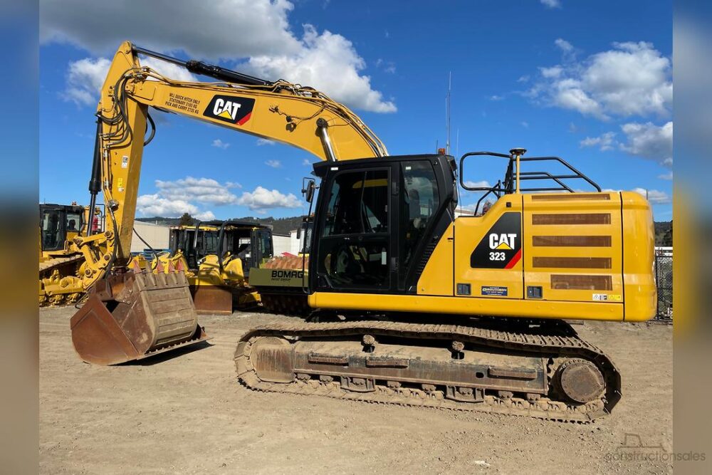 Caterpillar 323 Excavator for Sale