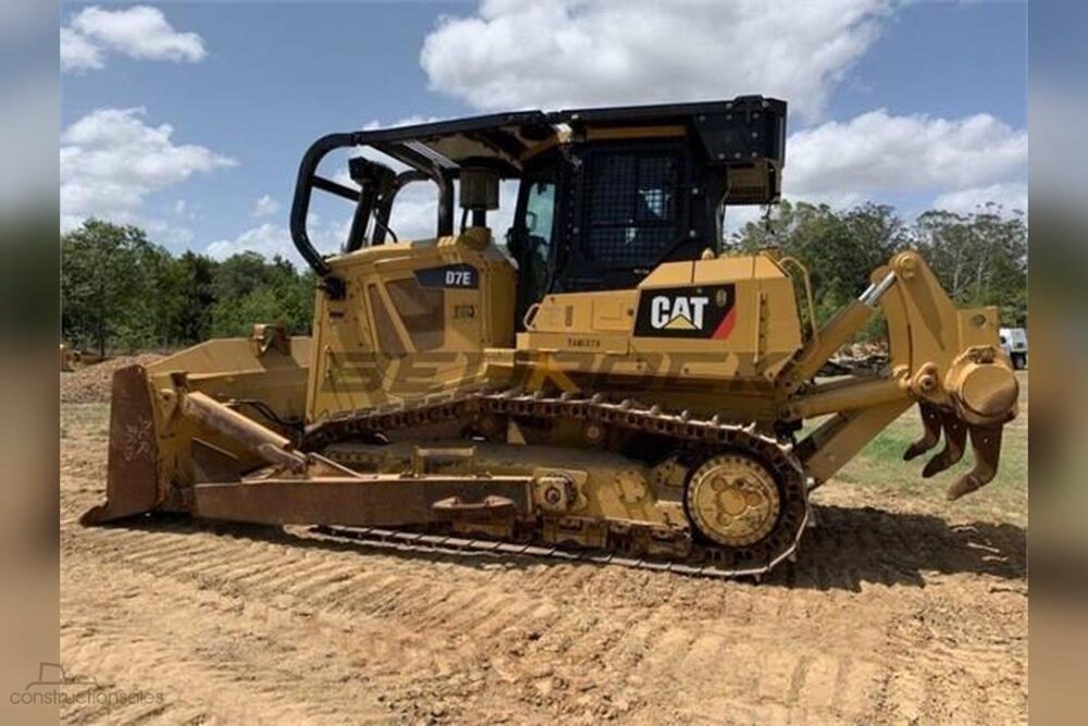 Caterpillar D7E Bulldozer for Sale