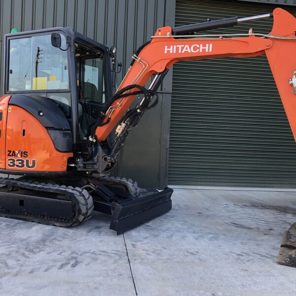Hitachi Excavator Model ZX33U-5A for Sale