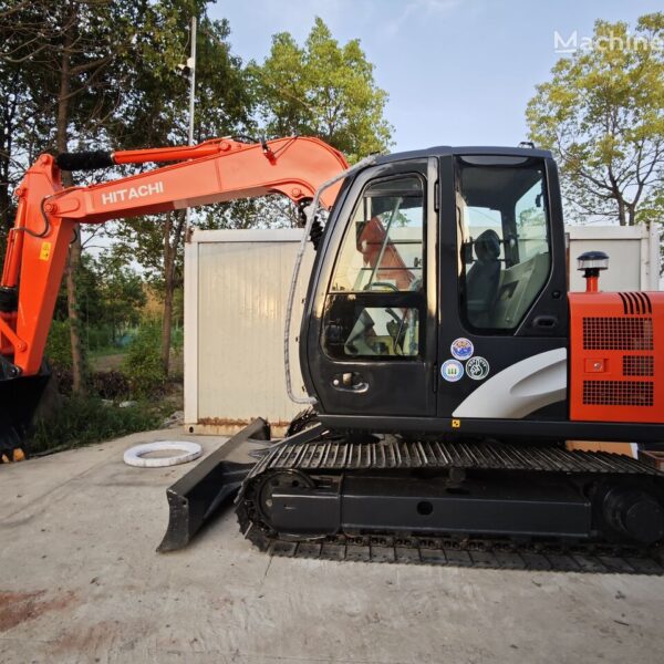 Hitachi Excavator Model ZX65USB-5A for Sale