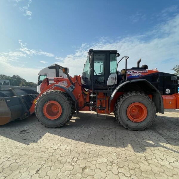 Hitachi Loader Model ZW250 for Sale