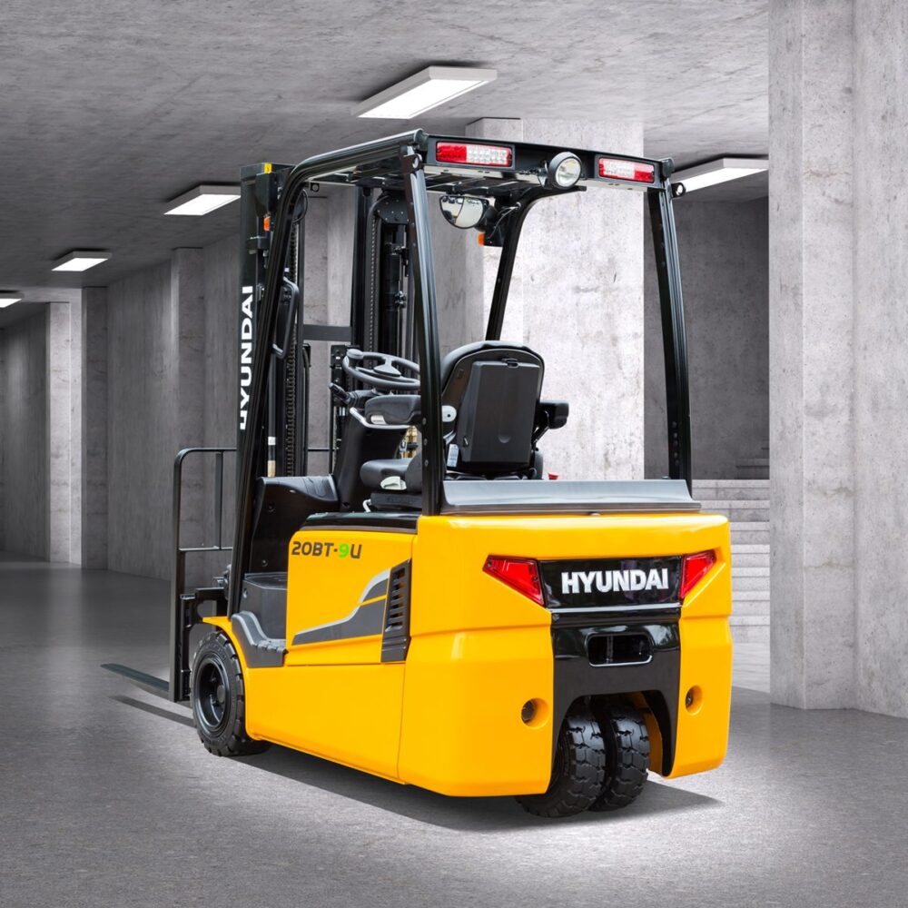 Hyundai 20BTR Electric Forklift