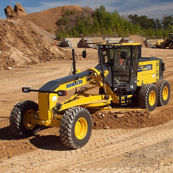 Komatsu Graders GD675-6 For Sale
