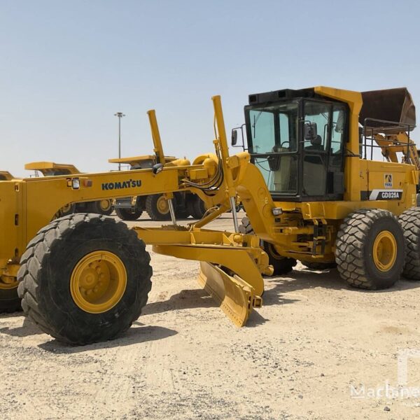Komatsu Graders GD825A-2 For Sale