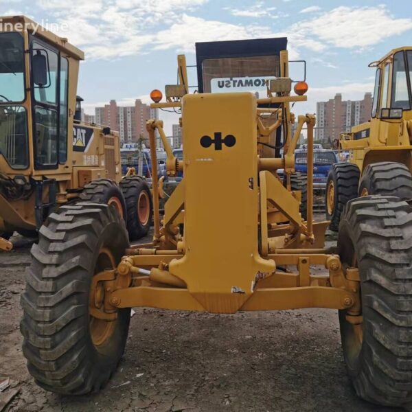 Komatsu Graders GD825A-3 For Sale
