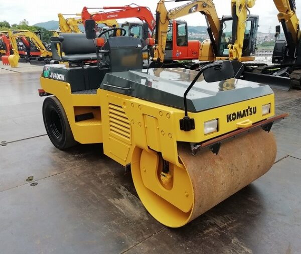Komatsu JV60DW Double Drum Vibratory Roller