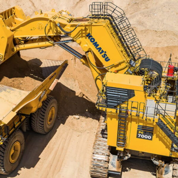 Komatsu Komatsu PC7000 Hydraulic Excavator