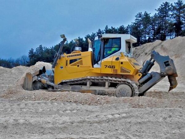 Liebherr Bulldozer Model PR 746