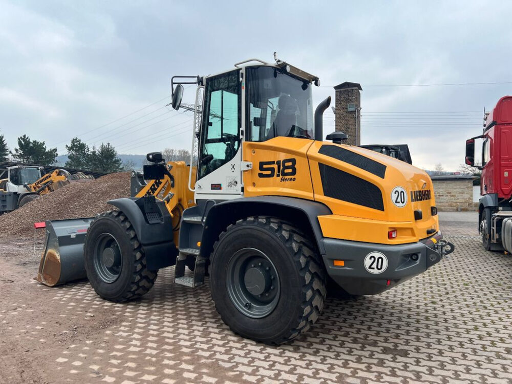 Liebherr Loader Model L 518 Stereo for Sale