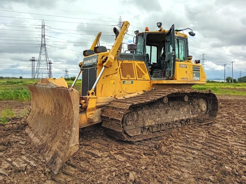 komatsu bulldozer D85PXi price