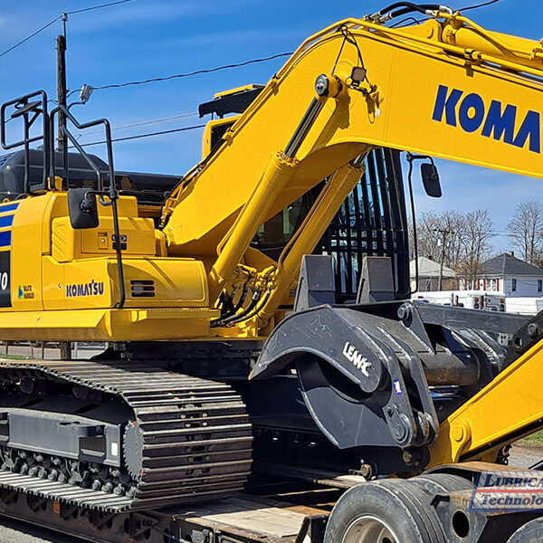 omatsu Excavator PC210LC-11