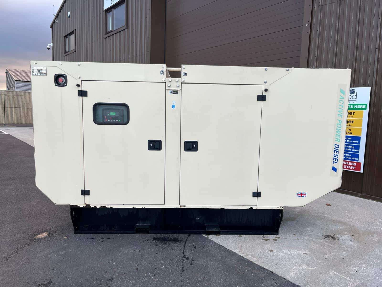 Aksa APD200C Diesel Generator – 180 kVA for Sale