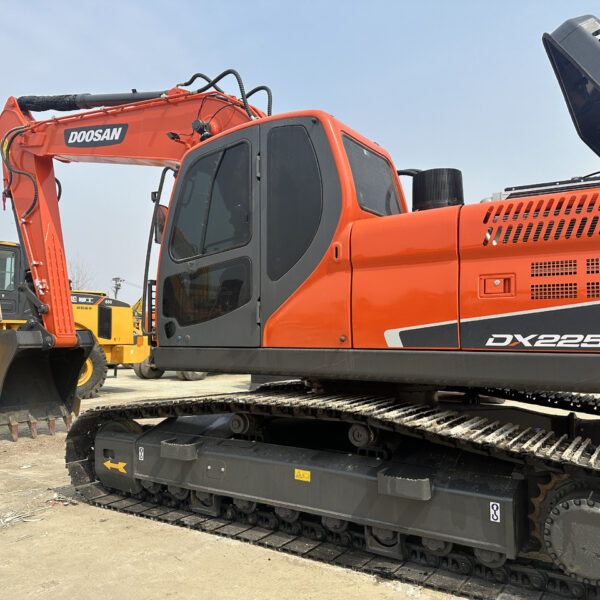Doosan DX225LC-9C Excavator for Sale