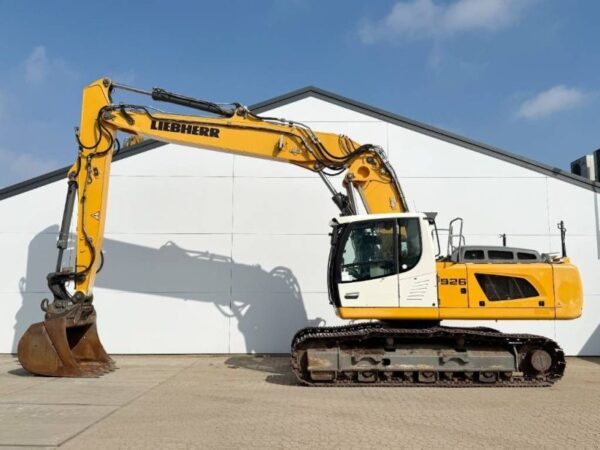 Liebherr R926 LC Excavator for Sale