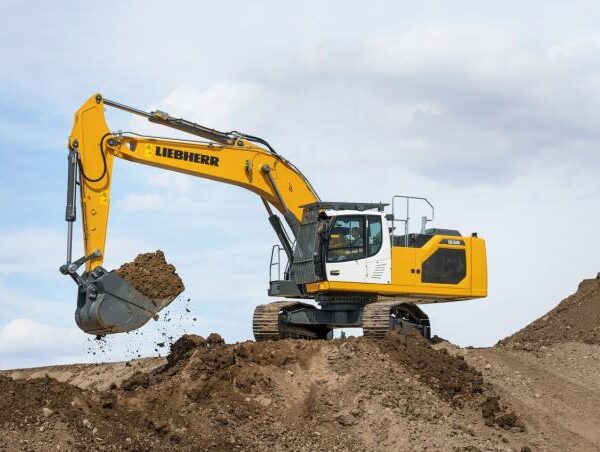 Liebherr R938 LC Excavator for Sale