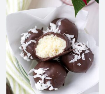Ingredient List for Praline & Nut Chocolate