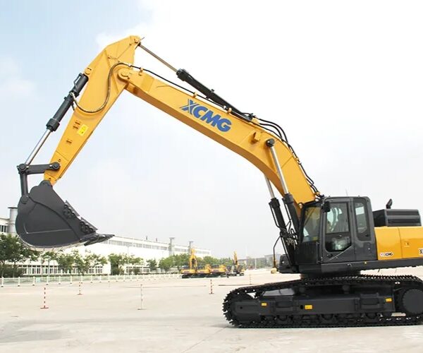XCMG XE470D Excavator for Sale