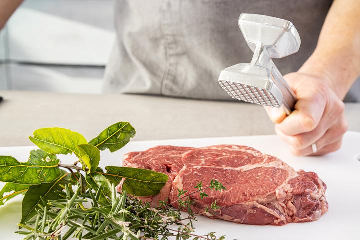 Protease Enzyme for Meat Tenderizing