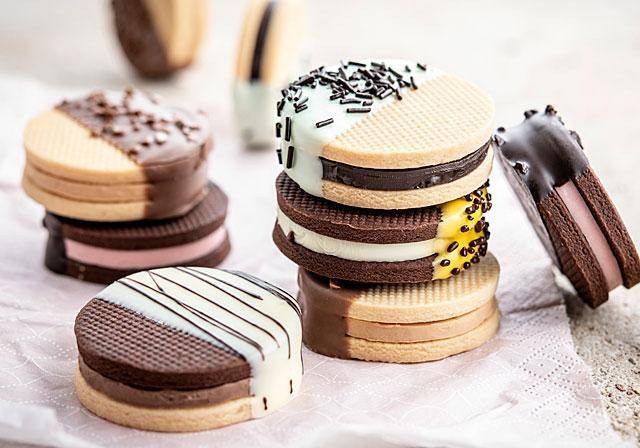 Chocolate Fillings and Coatings for Pastry Manufacturers