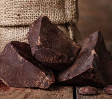 Cocoa mass (liquor) trade for chocolate producers in Palestine