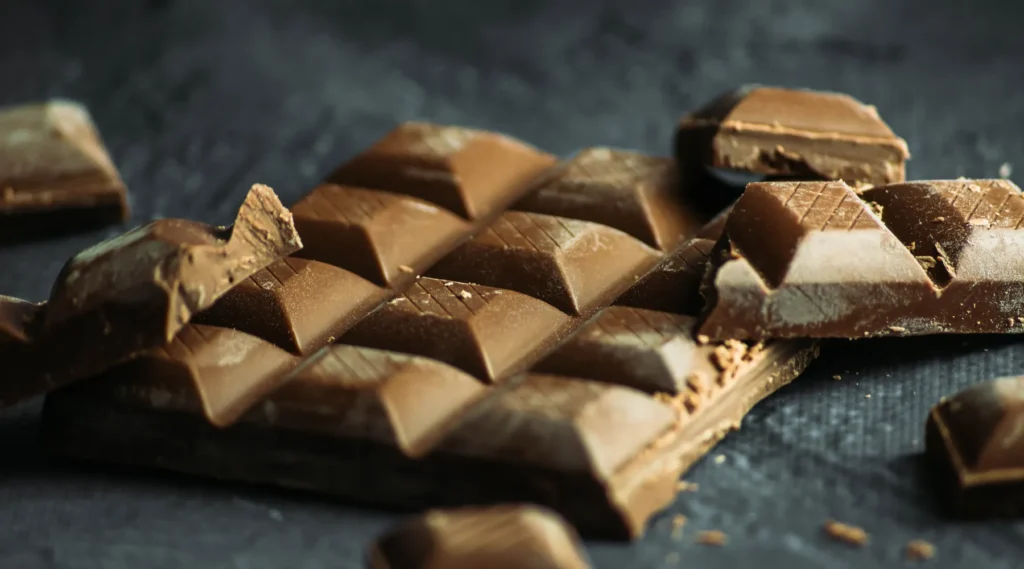 Lecithin vs Emulsifiers: Choosing the Right Ingredient for Chocolate