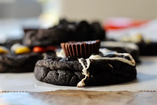 Pastino Black Cocoa Powder for Oreo-Style Cookies