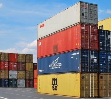 How to Choose and Work with a Licensed U.S. Customs Broker