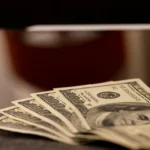 Managing Currency Risk and Exchange Rate Fluctuations When Importing from TÜRKİYE