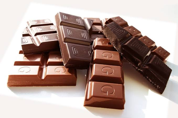 Common Molding Defects in Chocolate Manufacturing