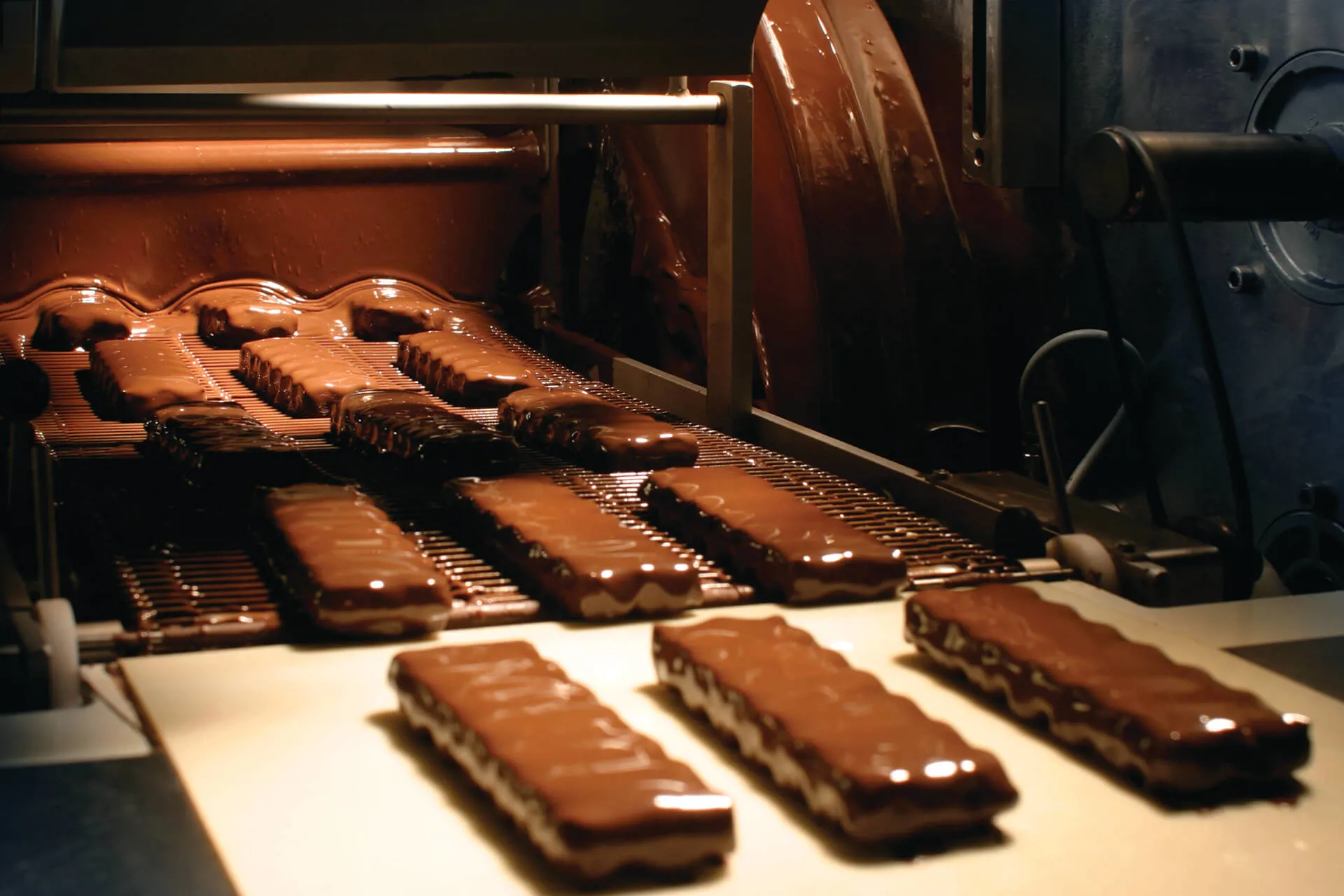 Chocolate Viscosity Control in Industrial Production
