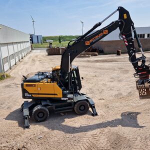 بیل میکانیکی هیوندای HW210A