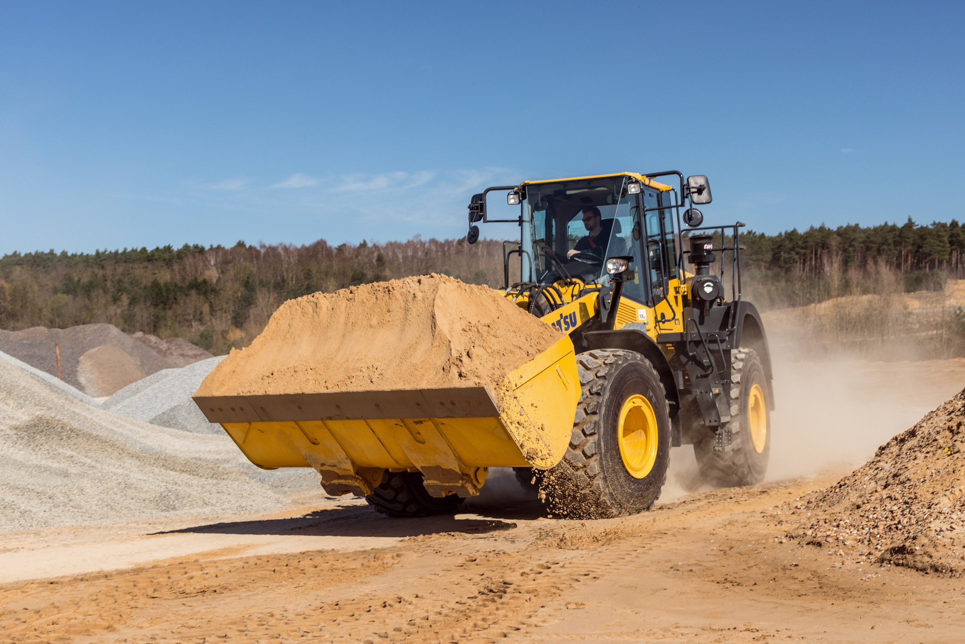 Komatsu WA380 loader