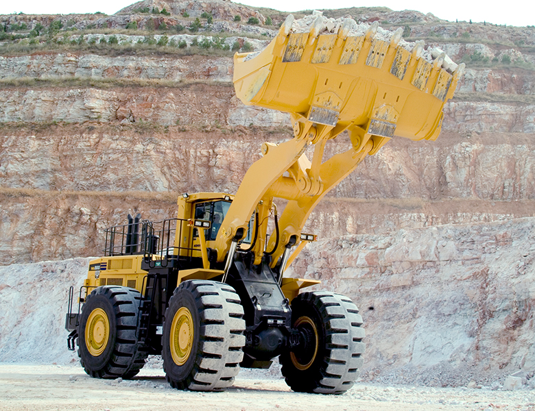 Komatsu WA800 Loader