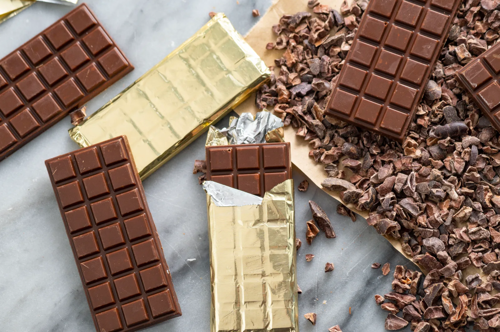 The Impact of Packaging on Shelf Life and Customer Attraction in the Chocolate Market