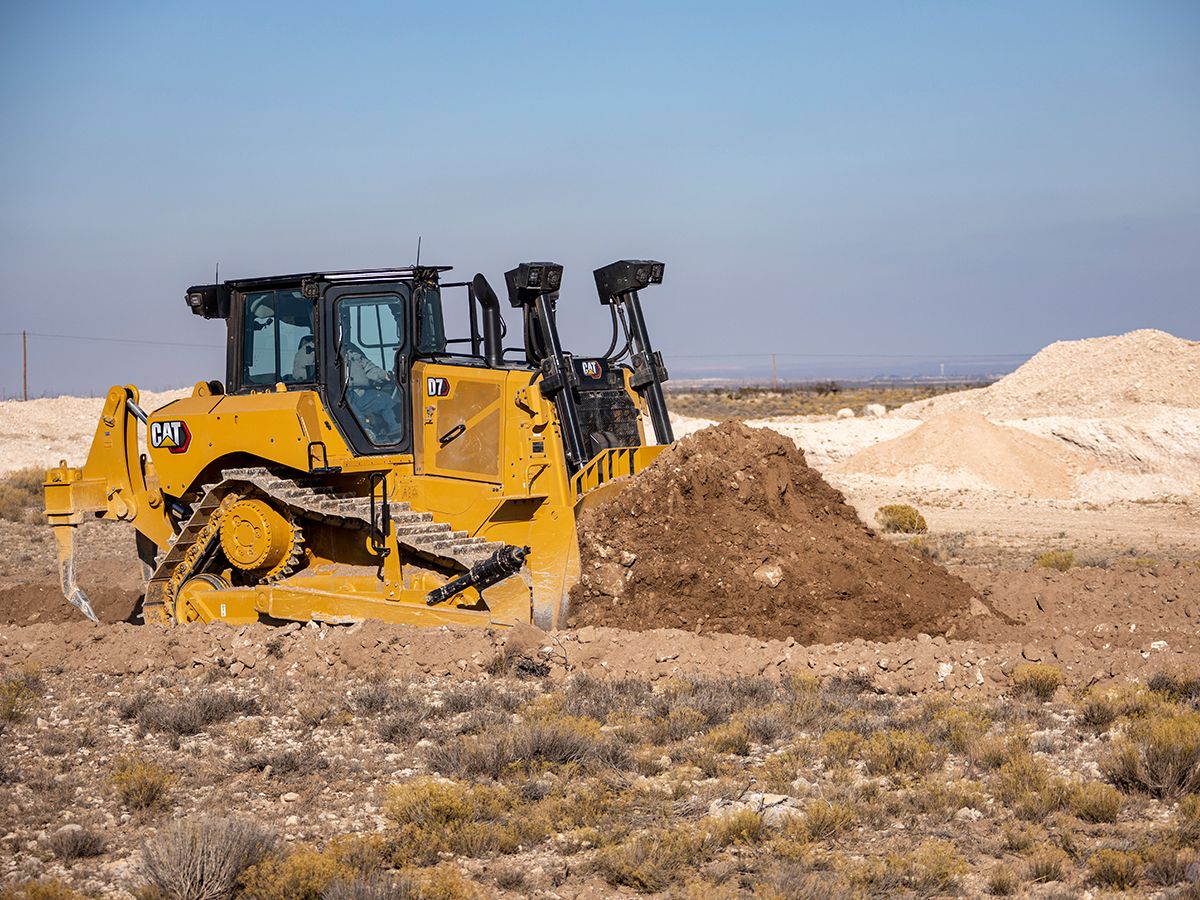 بولدوزر متوسط کاترپیلار Caterpillar D7E