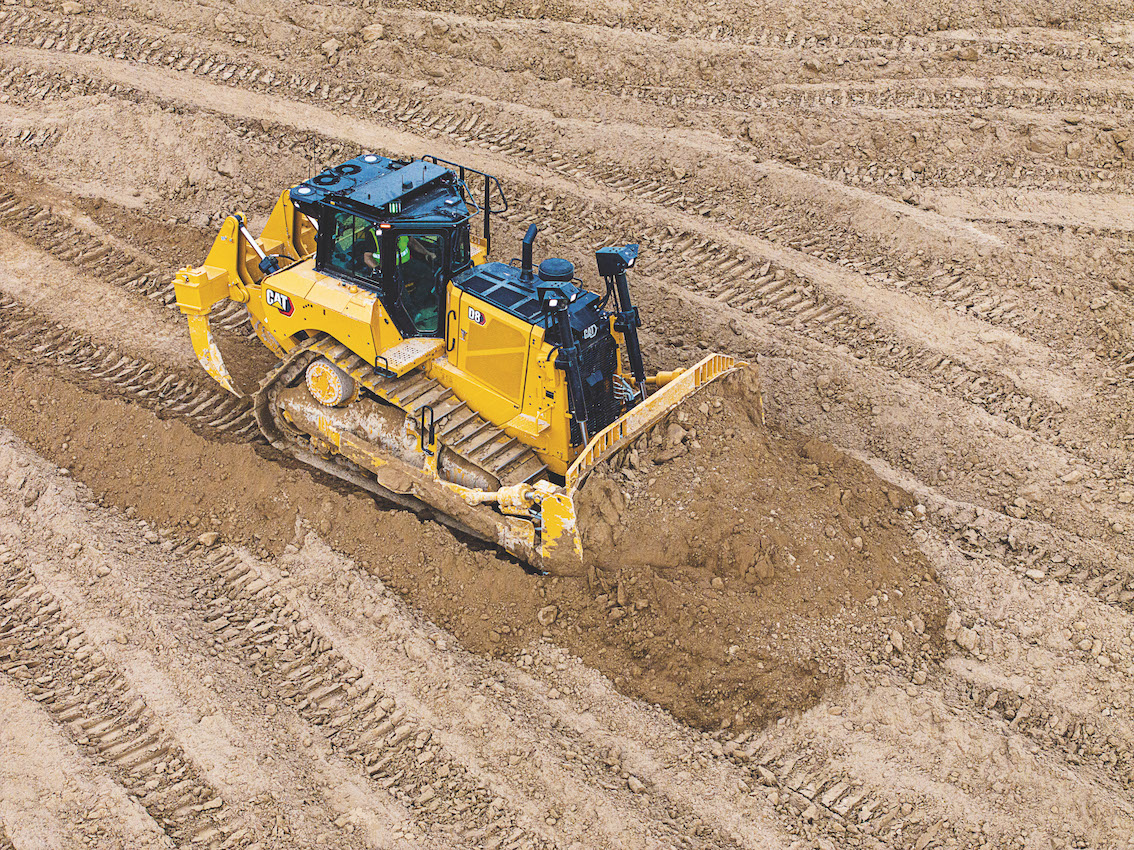 بولدوزر کوچک کاترپیلار Caterpillar D4