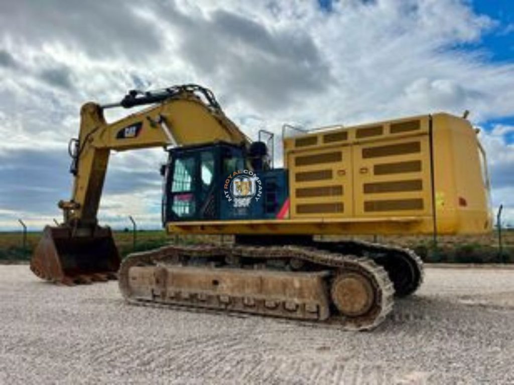 بیل‌های مکانیکی کاترپیلار Caterpillar 390
